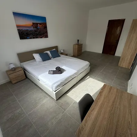 Maison D'amour Farmhouse