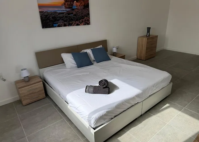 Maison D'amour Farmhouse Nadur