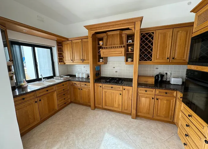 Maison D'amour Farmhouse Nadur