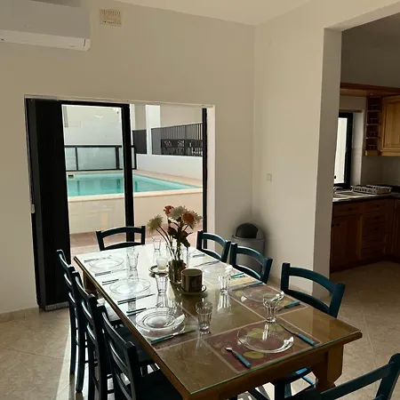 Maison D'amour Farmhouse * נדור