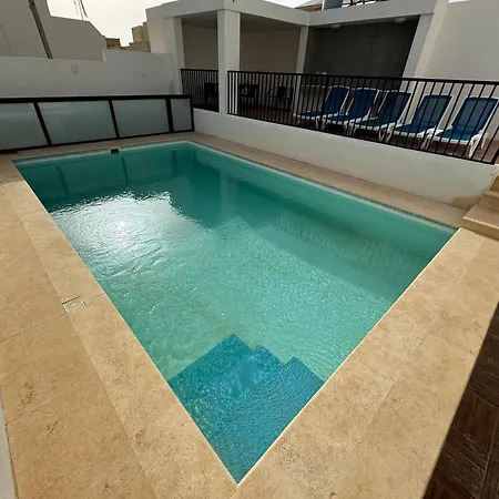 בית הארחה Maison D'amour Farmhouse *