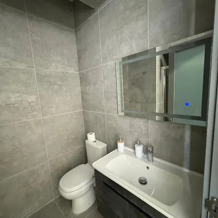 בית הארחה Maison D'amour Farmhouse נדור