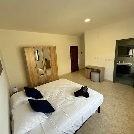 Maison D'amour Farmhouse