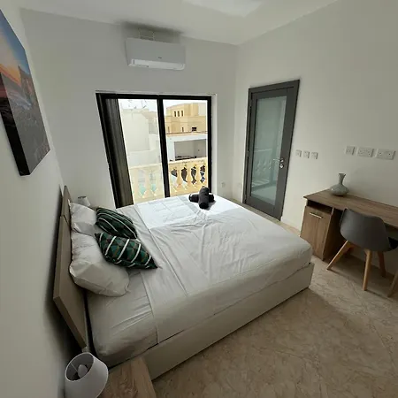 Maison D'amour Farmhouse בית הארחה