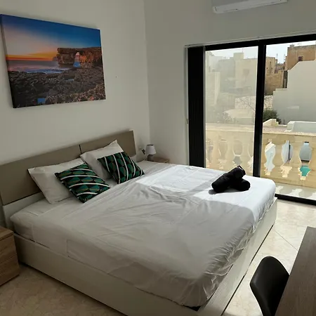 Maison D'amour Farmhouse בית הארחה *