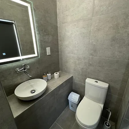 Maison D'amour Farmhouse