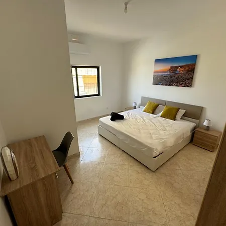 Maison D'amour Farmhouse