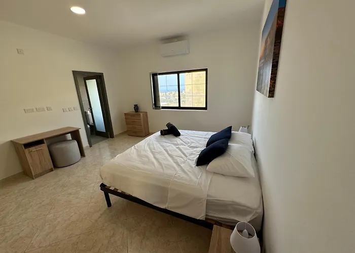 Maison D'amour Farmhouse