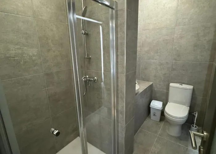 Maison D'amour Farmhouse